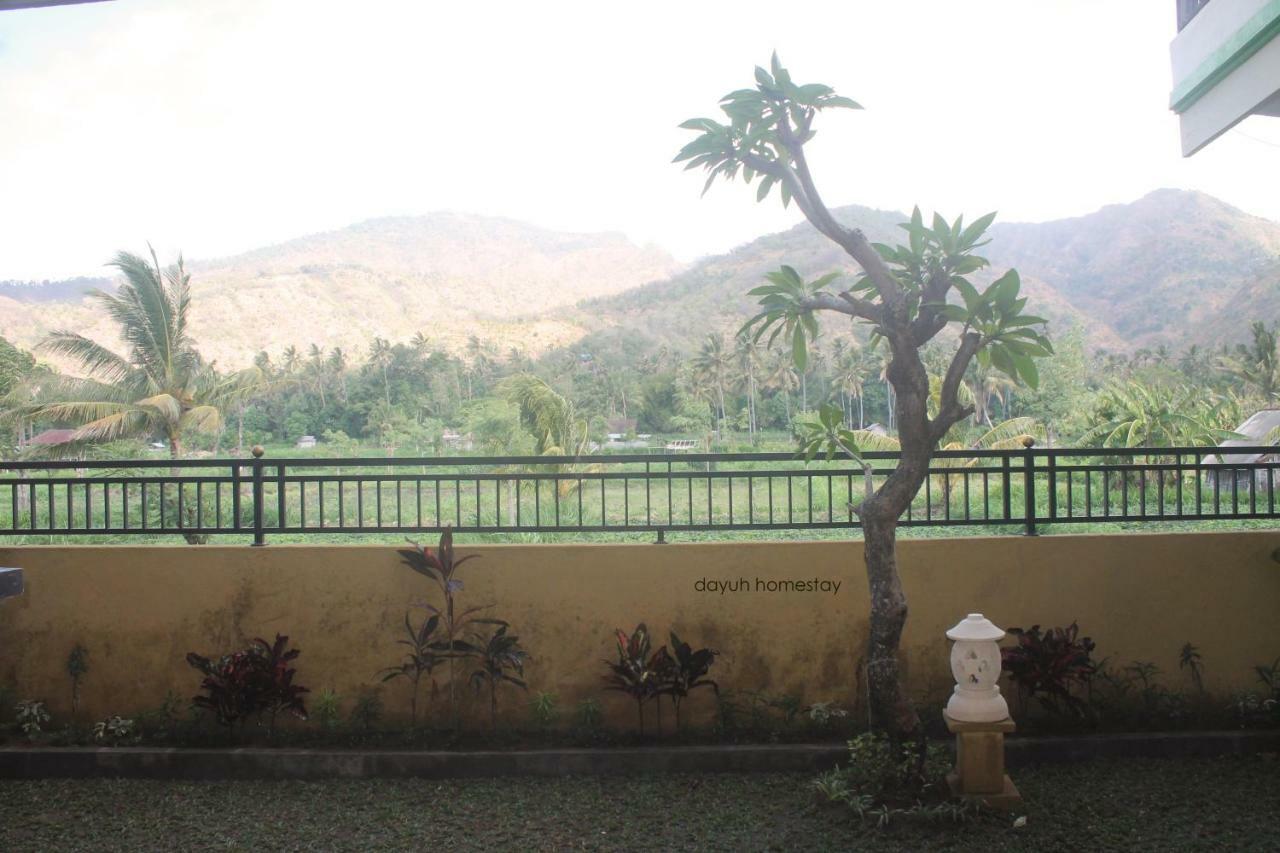 Dayuh Homestay Amed Exterior foto
