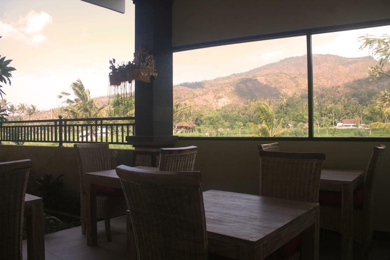 Dayuh Homestay Amed Exterior foto
